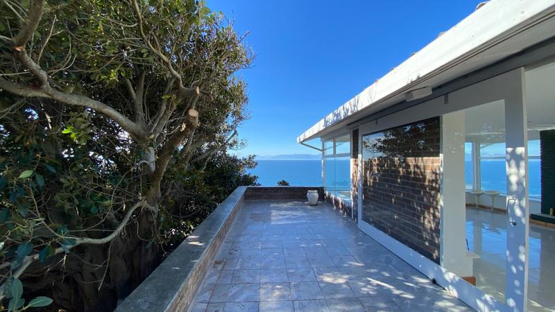 5 Bedroom Property for Sale in Murdock Valley Western Cape